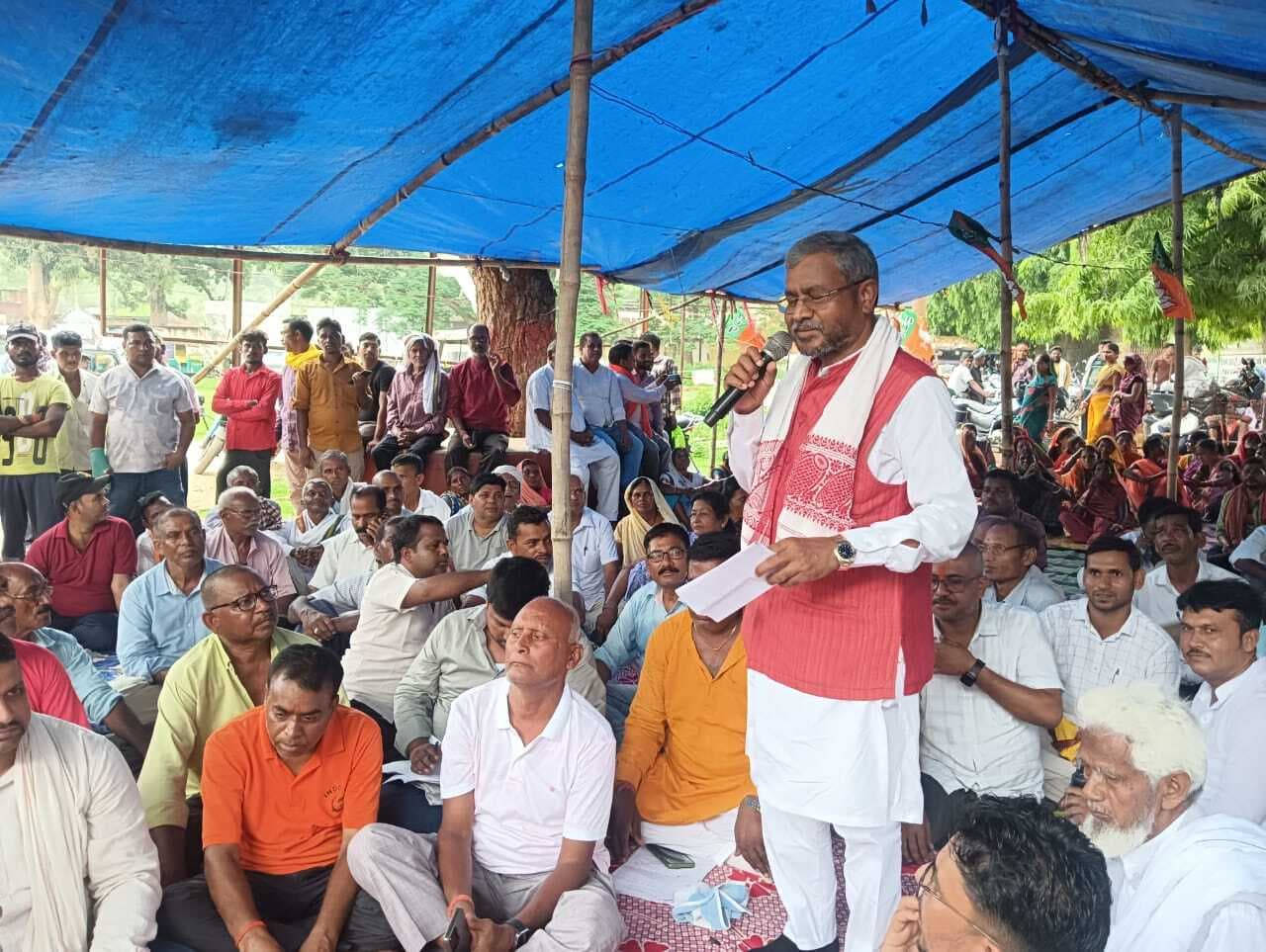 Giridih News: राज्य सरकार पूरी तरह भ्रष्टाचार में डूबी : बाबूलाल