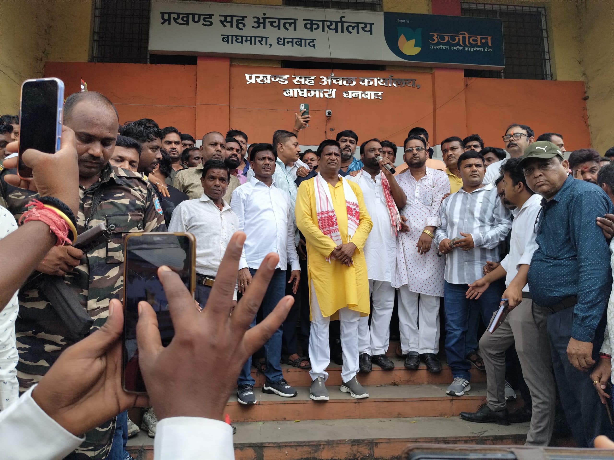 Dhanbad News: राज्य की कानून व्यवस्था ध्वस्त : ढुलू महतो