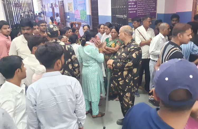 गया जी से सदर अस्पताल ड्यूटी पर जा रहे स्वास्थ्य कर्मी की दुर्घटना में मौत