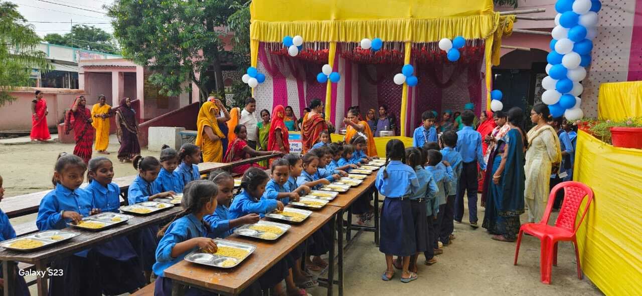 Samastipur News:अंकों के आधार पर चावल छोला समूह को मिला प्रथम पुरस्कार