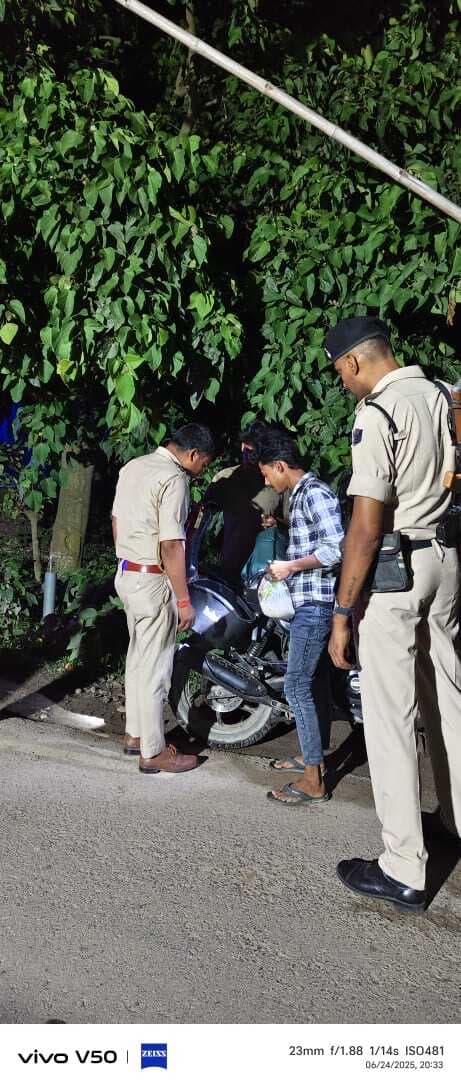 पुलिस ने चलाया सघन वाहन चेकिंग अभियान