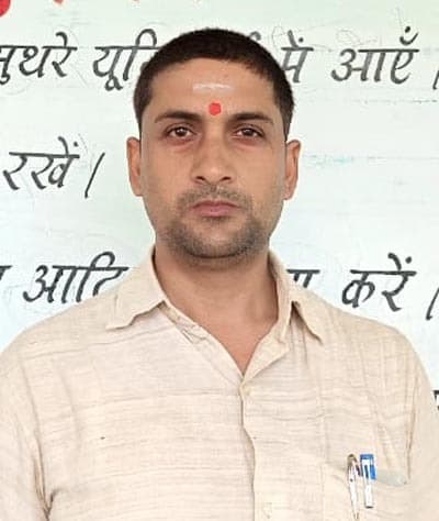 राष्ट्रीय मंच पर बड़हिया का मान बढ़ा रहे शिक्षक चंदन कुमार  सीसीआरटी के विशेष प्रशिक्षण कार्यक्रम के लिए चयनित