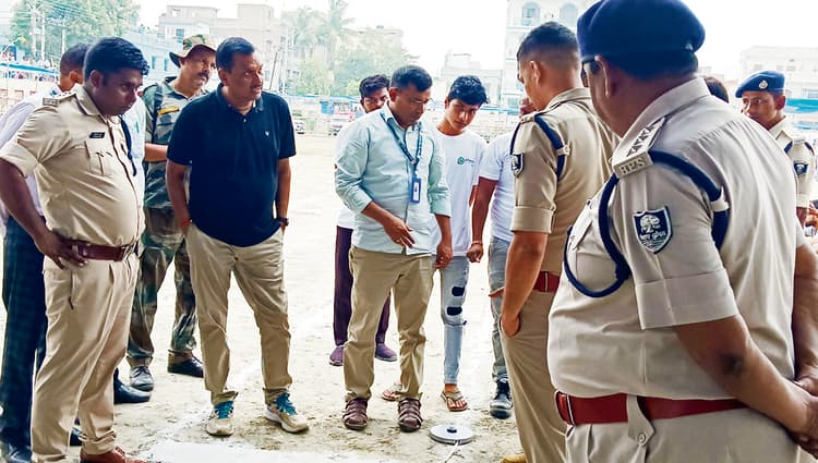 Gopalganj News : होमगार्ड बहाली के दूसरे दिन 14 सौ में से 802 अभ्यर्थी पहुंचे, 270 हुए पास