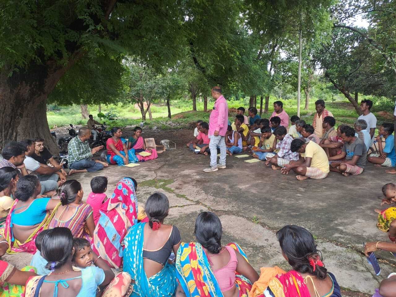 धरती आबा जनजाति ग्राम उत्कर्ष शिविर में आये 67 आवेदन