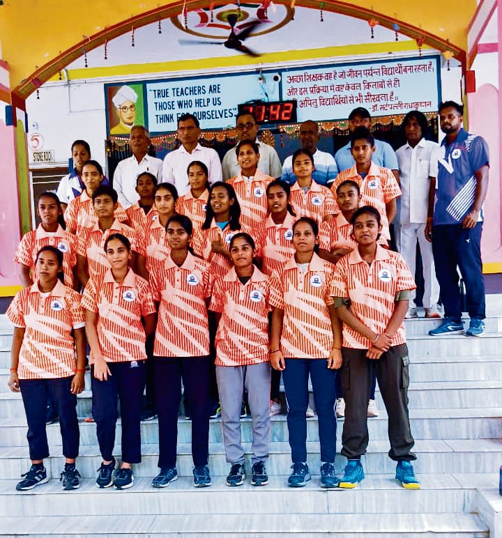 54वीं सीनियर नेशनल वीमेंस हैंडबॉल के लिए बिहार की टीम भुज रवाना