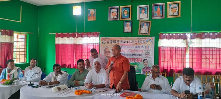 Giridih News: कांग्रेस का विधानसभा स्तरीय स्वागत समारोह का आयोजन