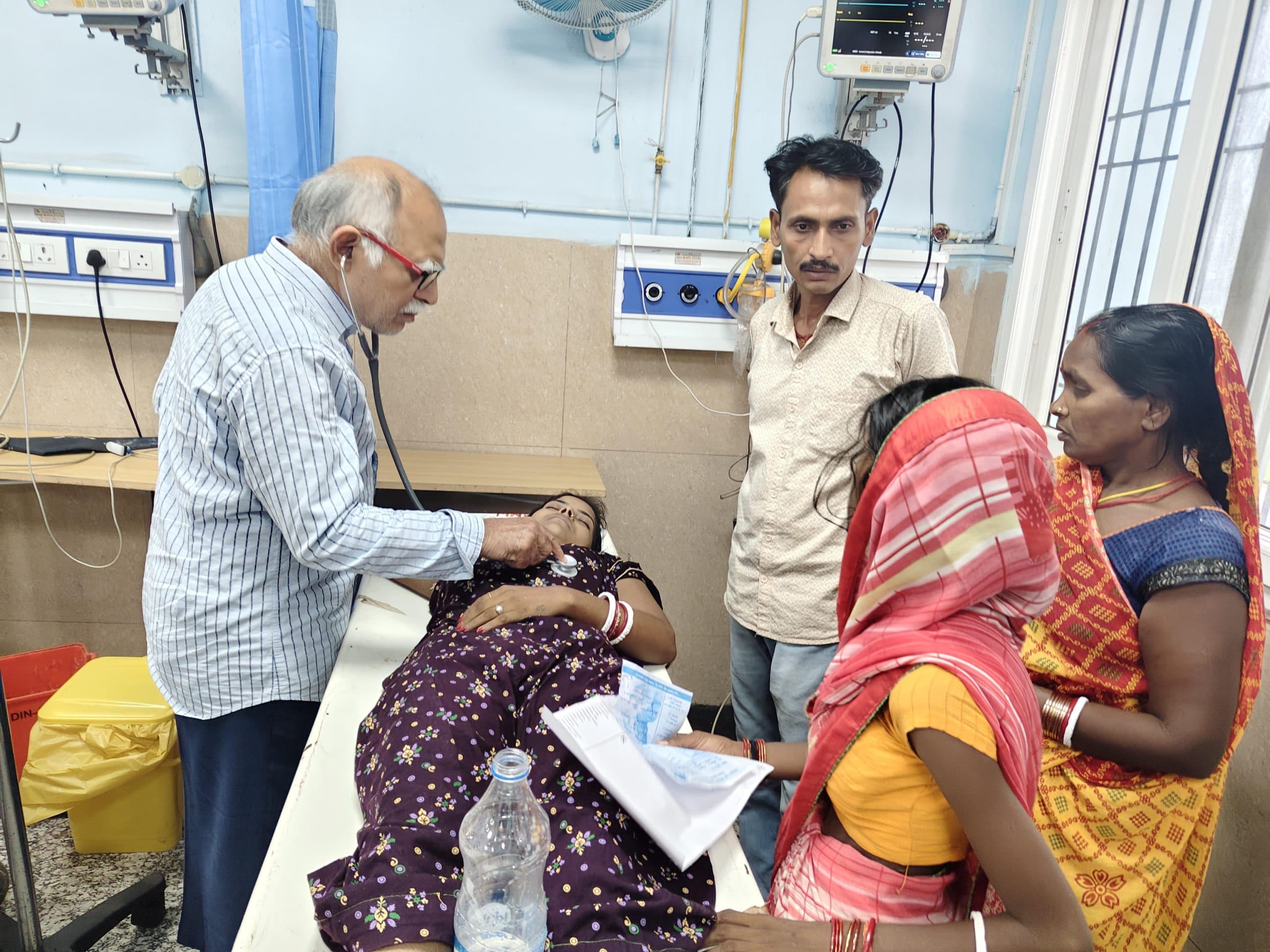 कर्ज के दबाव में महिला ने किया विषपान