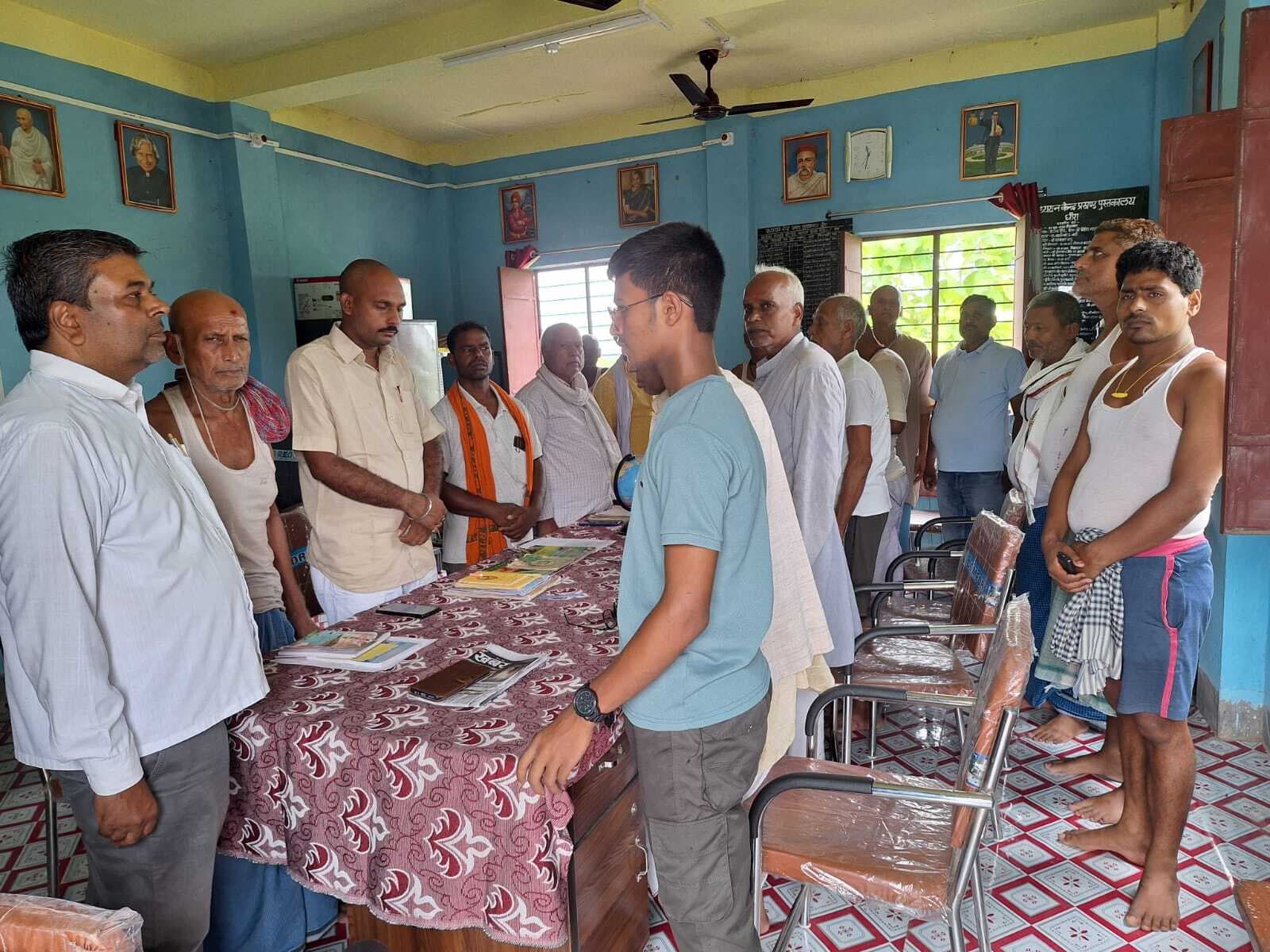 धीरा पुस्तकालय प्रभारी एवं सामाजिक कार्यकर्ता अनिल सिंह के निधन पर शोक