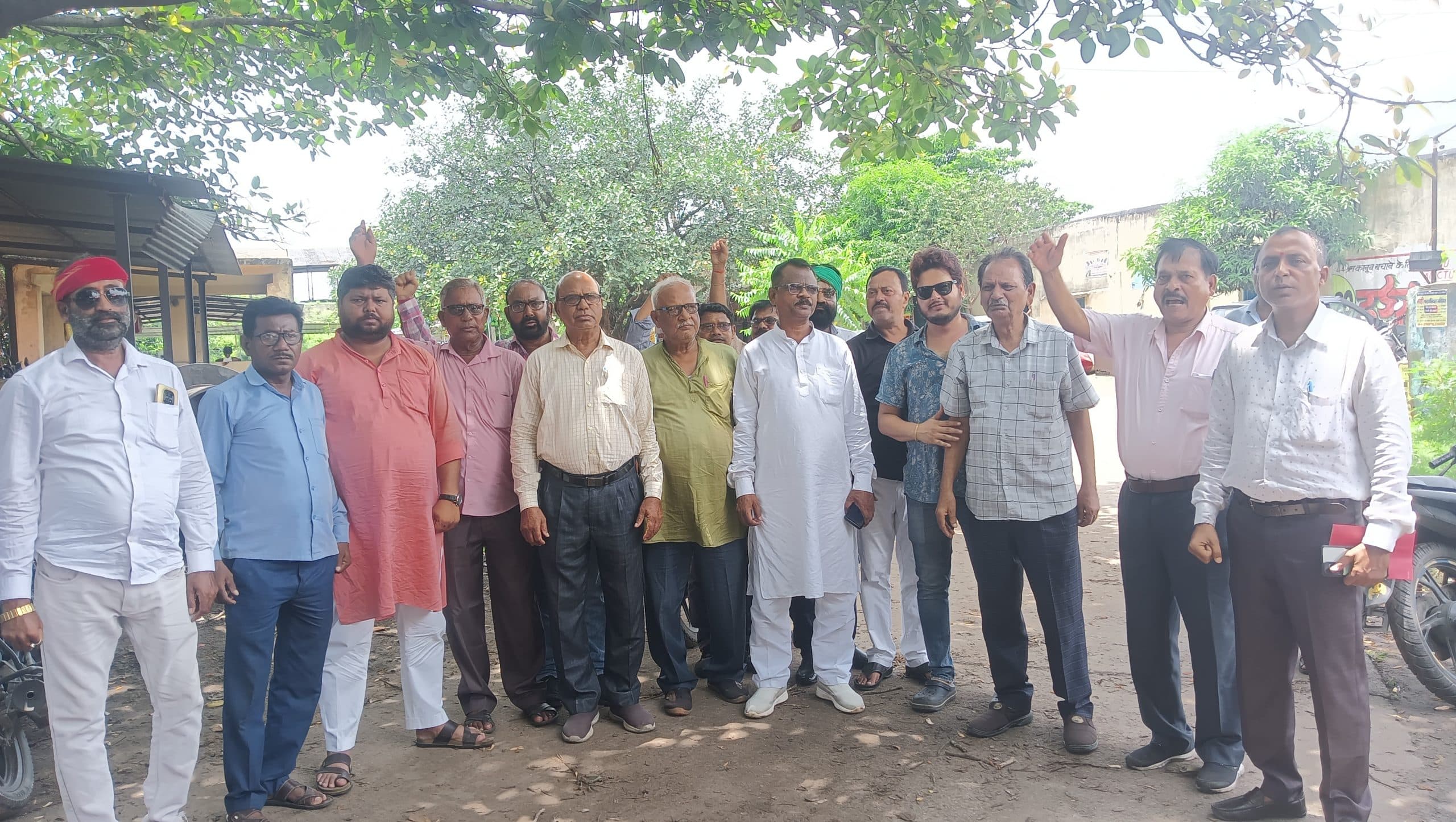 Dhanbad News : राष्ट्रव्यापी हड़ताल की सफलता को ले संयुक्त मोर्चा की बैठक