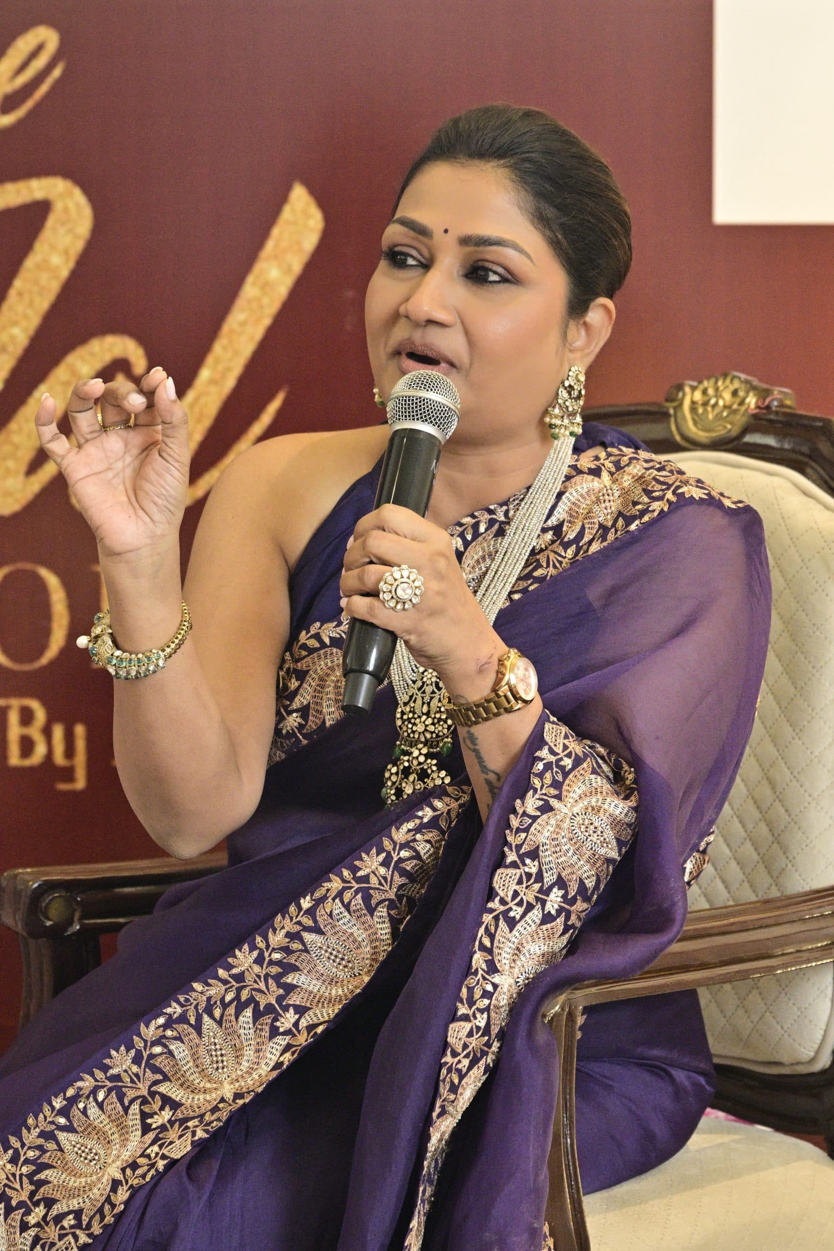 Ranchi News : रांची मेरी जन्मभूमि, यहीं से सीखा, यहीं से पाया : डॉली जैन