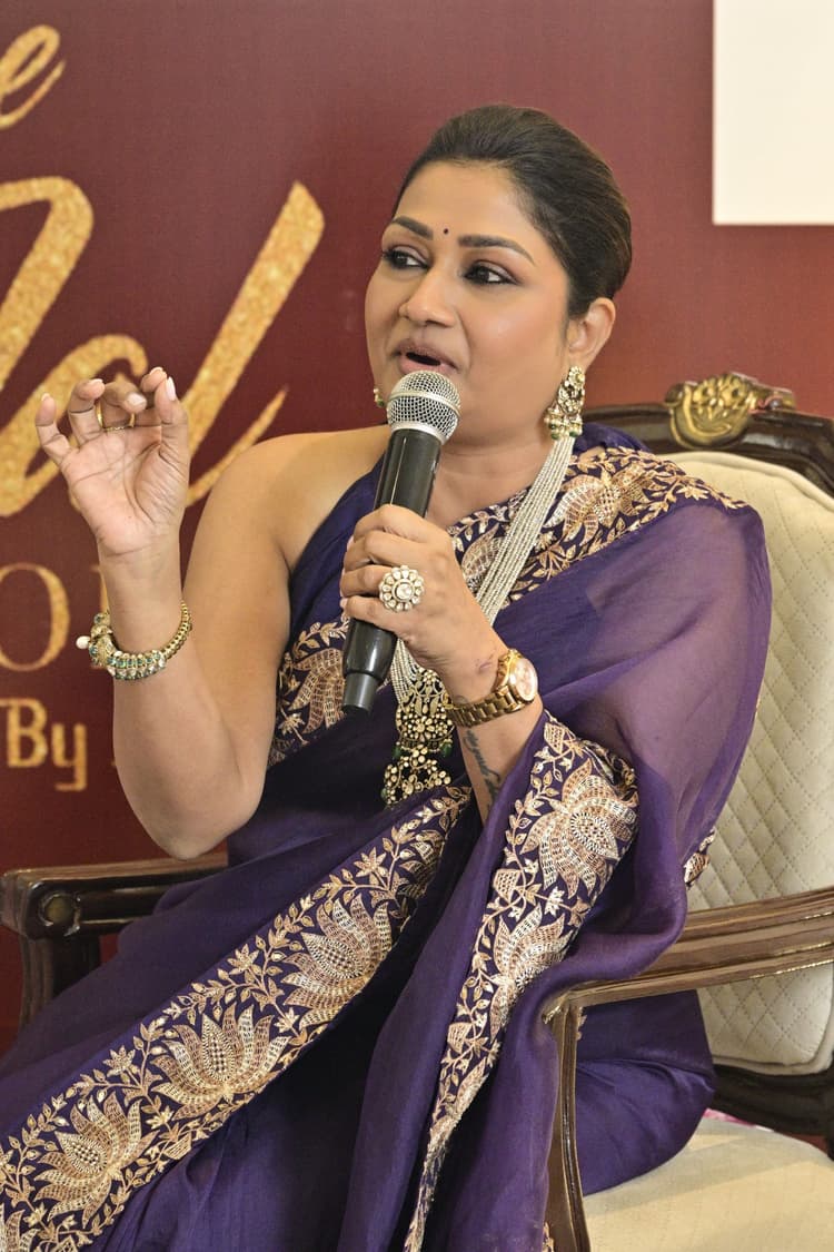 Ranchi News : रांची मेरी जन्मभूमि, यहीं से सीखा, यहीं से पाया : डॉली जैन