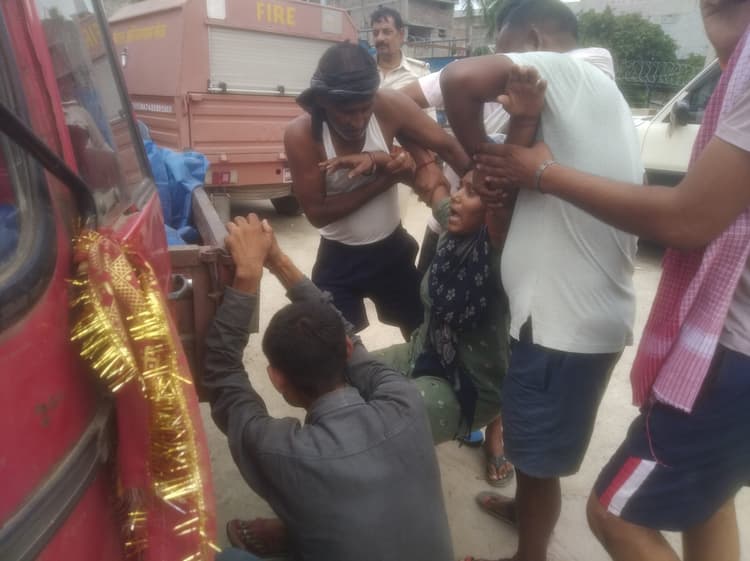 बेटी से मिलने गये रिटायर्ड होमगार्ड जवान की सड़क दुर्घटना में मौत