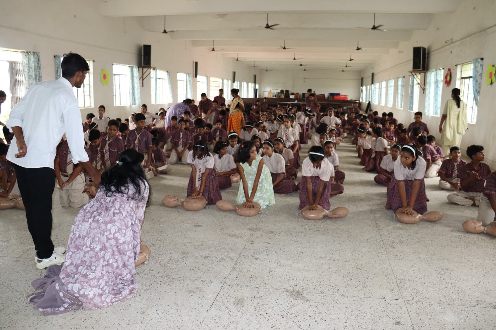 Deoghar news : कार्डियक अरेस्ट के शिकार व्यक्ति की जान बचाना ट्रेनिंग का उद्देश्य