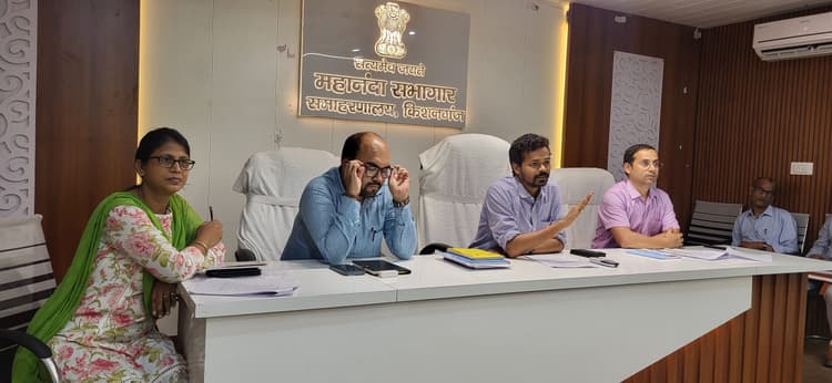 घर-घर जाकर मतदाता का भौतिक सत्यापन करेंगे बीएलओ