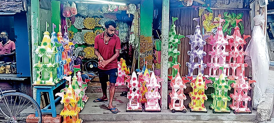 रथयात्रा : थर्मोकोल के छोटे छोटे रथों की मांग ज्यादा