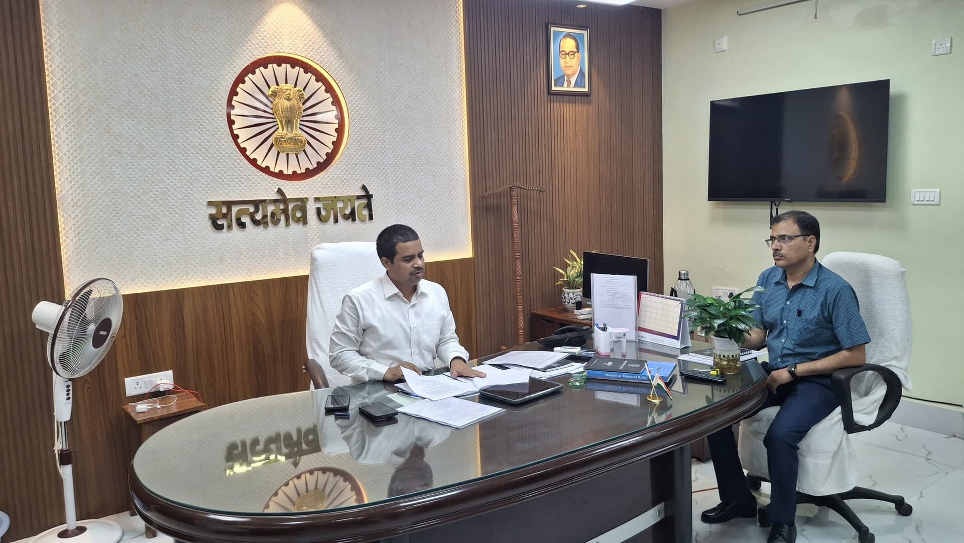 अंतिम मतदाता सूची का प्रकाशन 30 सितंबर को - डीएम