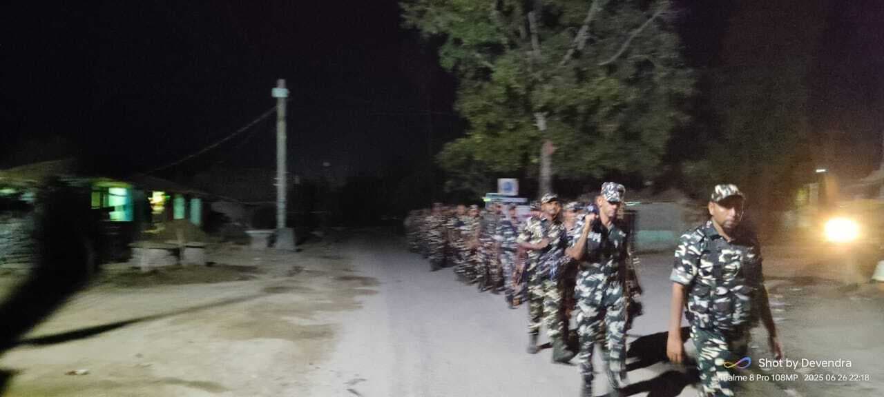 Motihari: एसएसबी ने की बॉर्डर इलाके में रात्रि गश्ती
