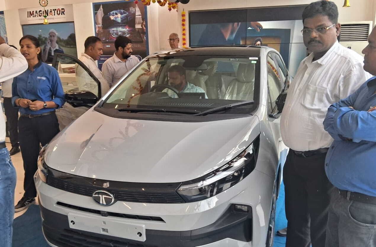यश राज मोटर्स ने कर नयी कार एल्ट्रोज की लांचिंग