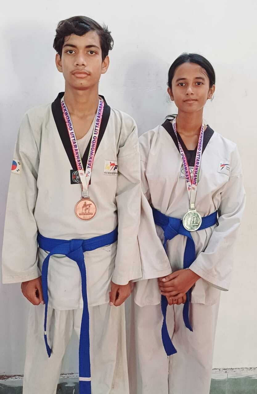 जूनियर राष्ट्रीय ताइवक्वांडो प्रतियोगिता में धर्मवीर व अनन्या ने मुंगेर का नाम किया रोशन