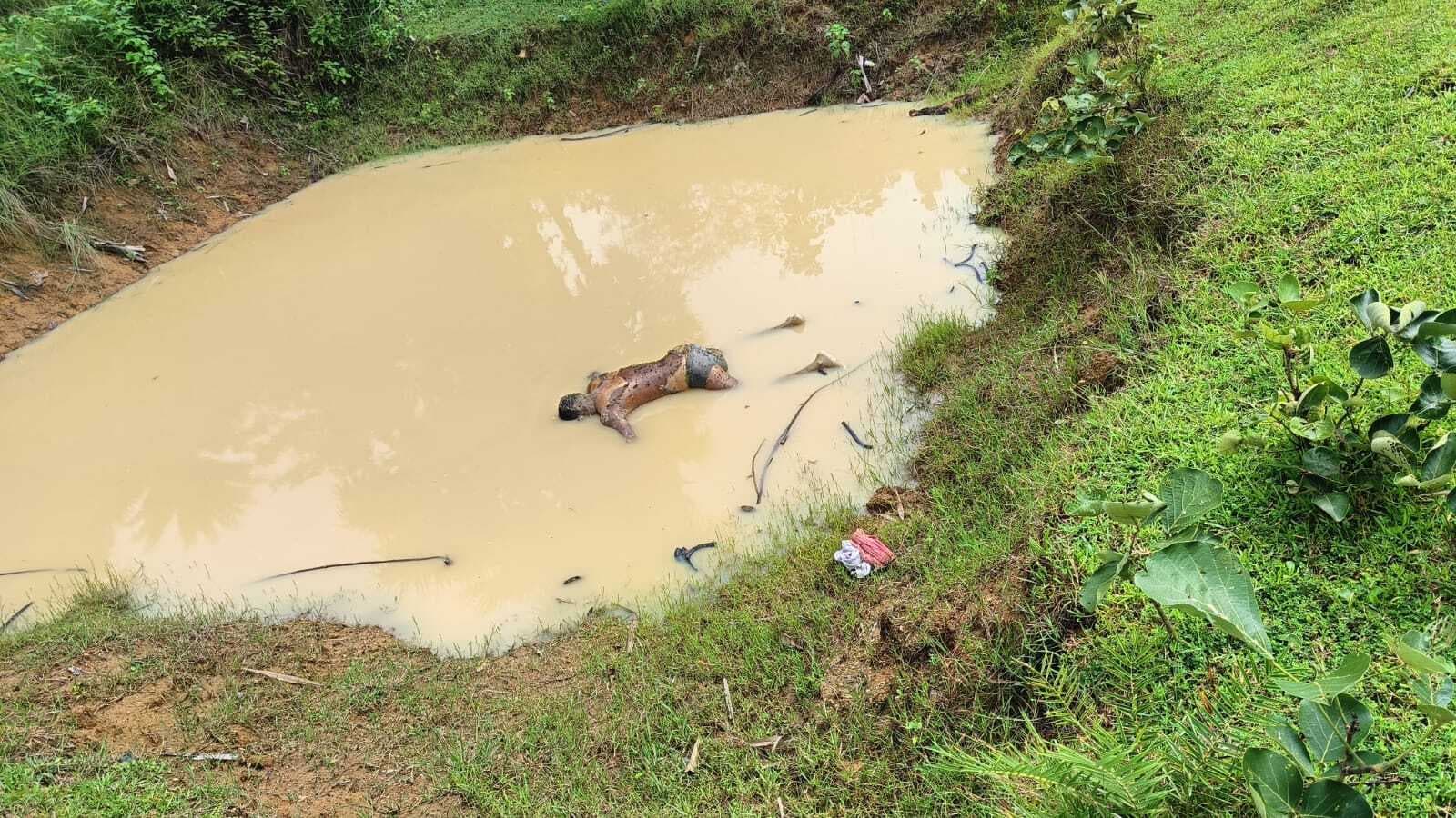 डोभा में डूबने से अधेड़ व्यक्ति की मौत