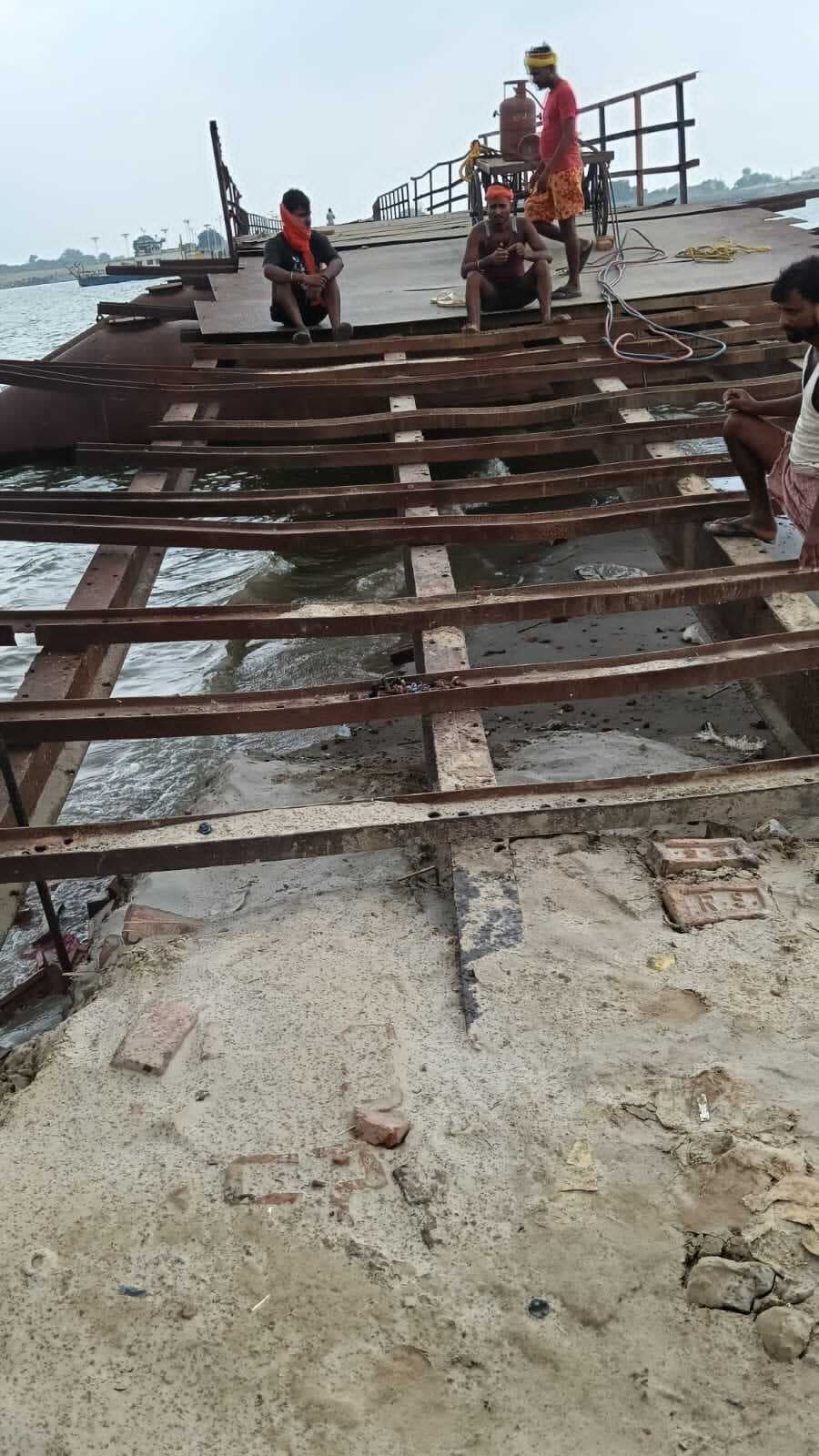 खवासपुर को जोड़ने वाला पीपापुल आज से बंद