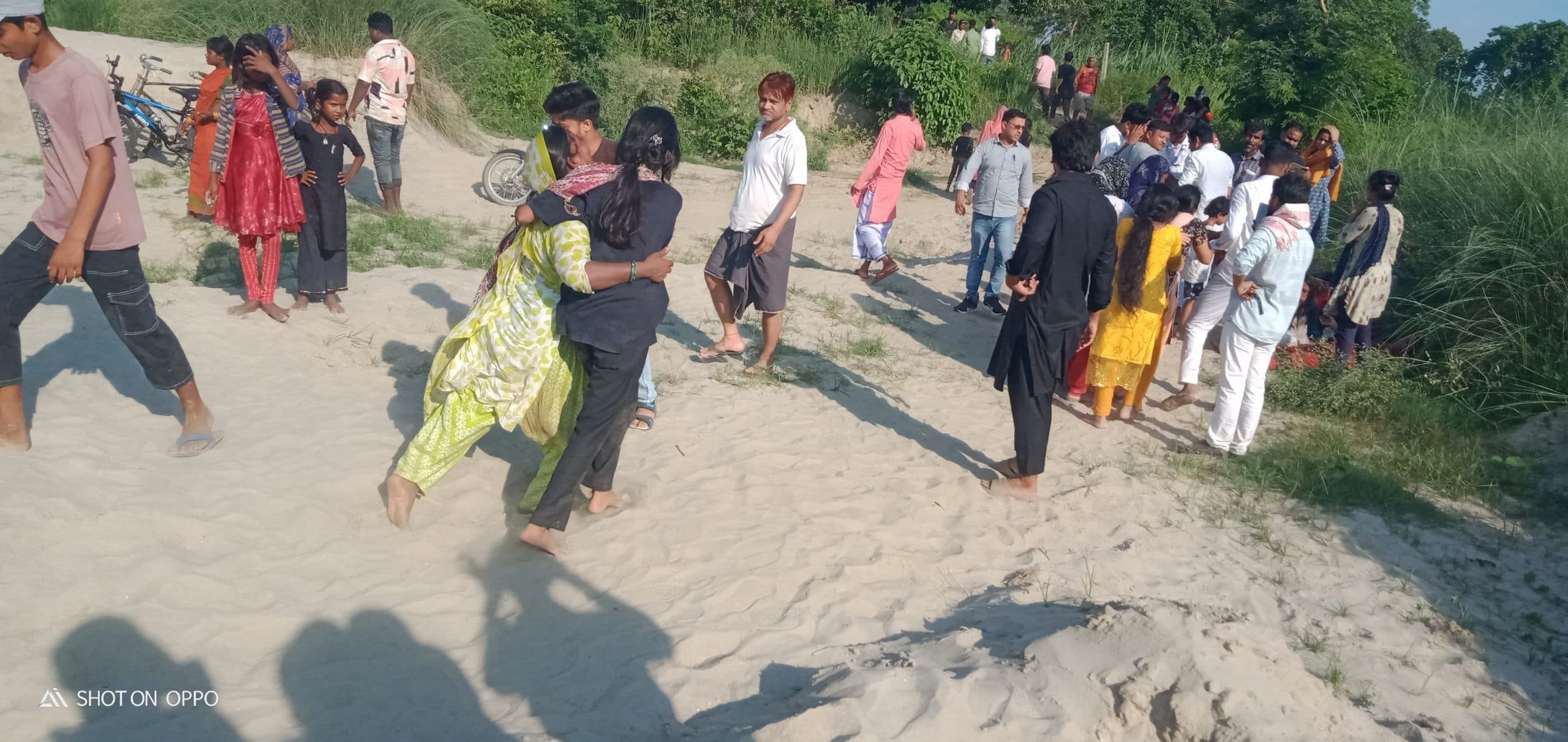 पश्चिम चंपारण में नदी व पोखरे में डूबने से पांच बच्चों की मौत