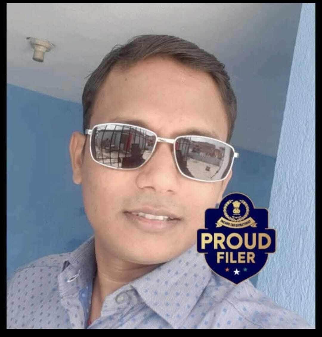 Motihari: एसएफसी के लेखापाल के छह ठिकानों पर छापेमारी