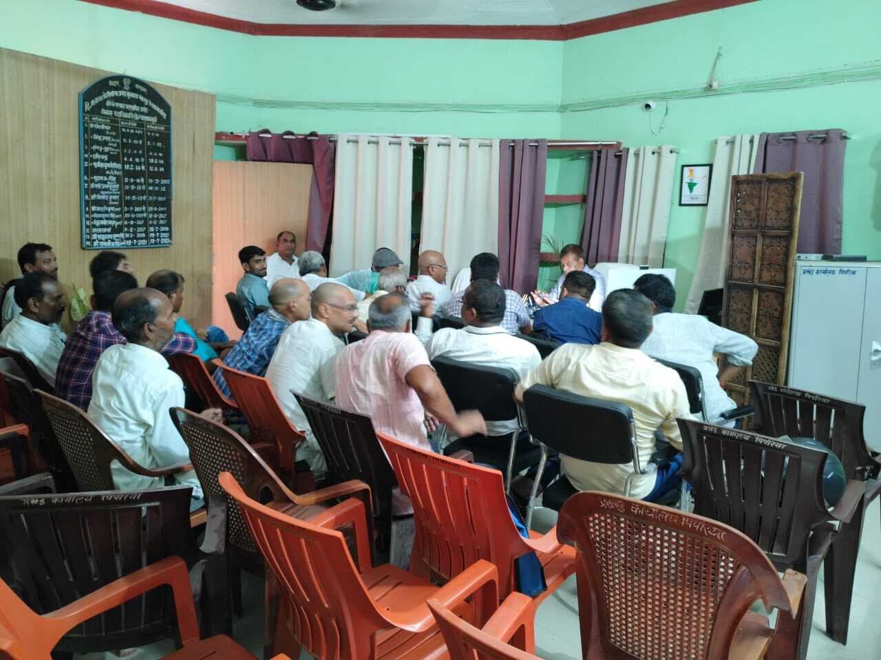 मतदाता सूची गहन पुनरीक्षण अभियान 2025 को ले की बैठक