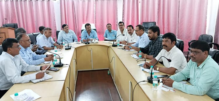 Bokaro News : कोयला उत्पादन के दौरान सुरक्षा का ध्यान में रखने पर जोर