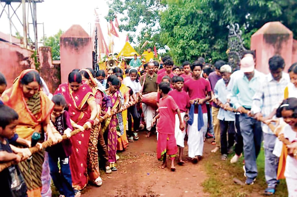 Chaibasa News : नोवामुंडी में त्रिमूर्ति संग निकले महाप्रभु, रथयात्रा में दिखी श्रद्धा और सहभागिता