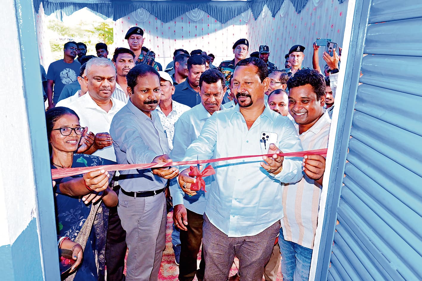 Chaibasa News : स्वरोजगार पर जोर दे रहे आदिवासी युवा, पलायन रुकेगा : दीपक बिरुवा