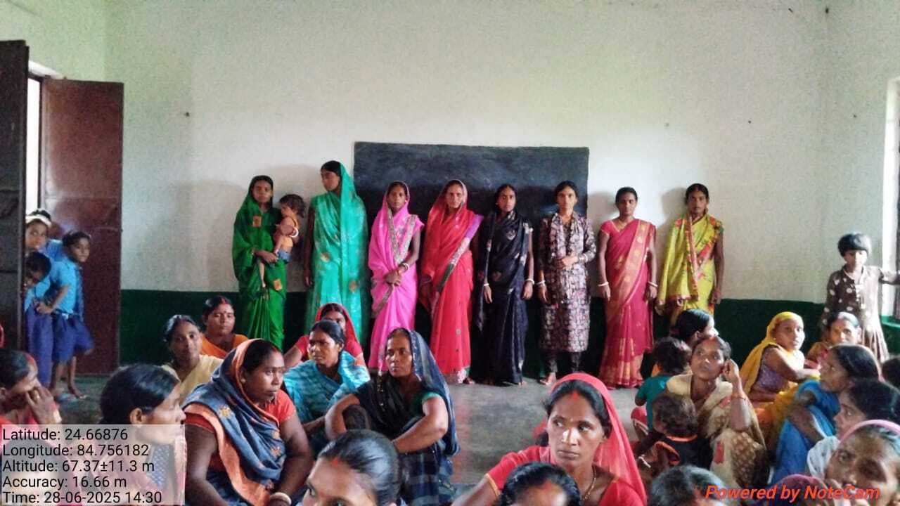 प्राथमिक विद्यालय आरसी खुर्द में हुआ सचिव का चुनाव