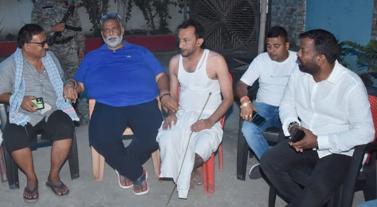 सांसद ने केंद्रीय मंत्री से किया इएसआइ अस्पताल व स्टेडियम बनाने का आग्रह