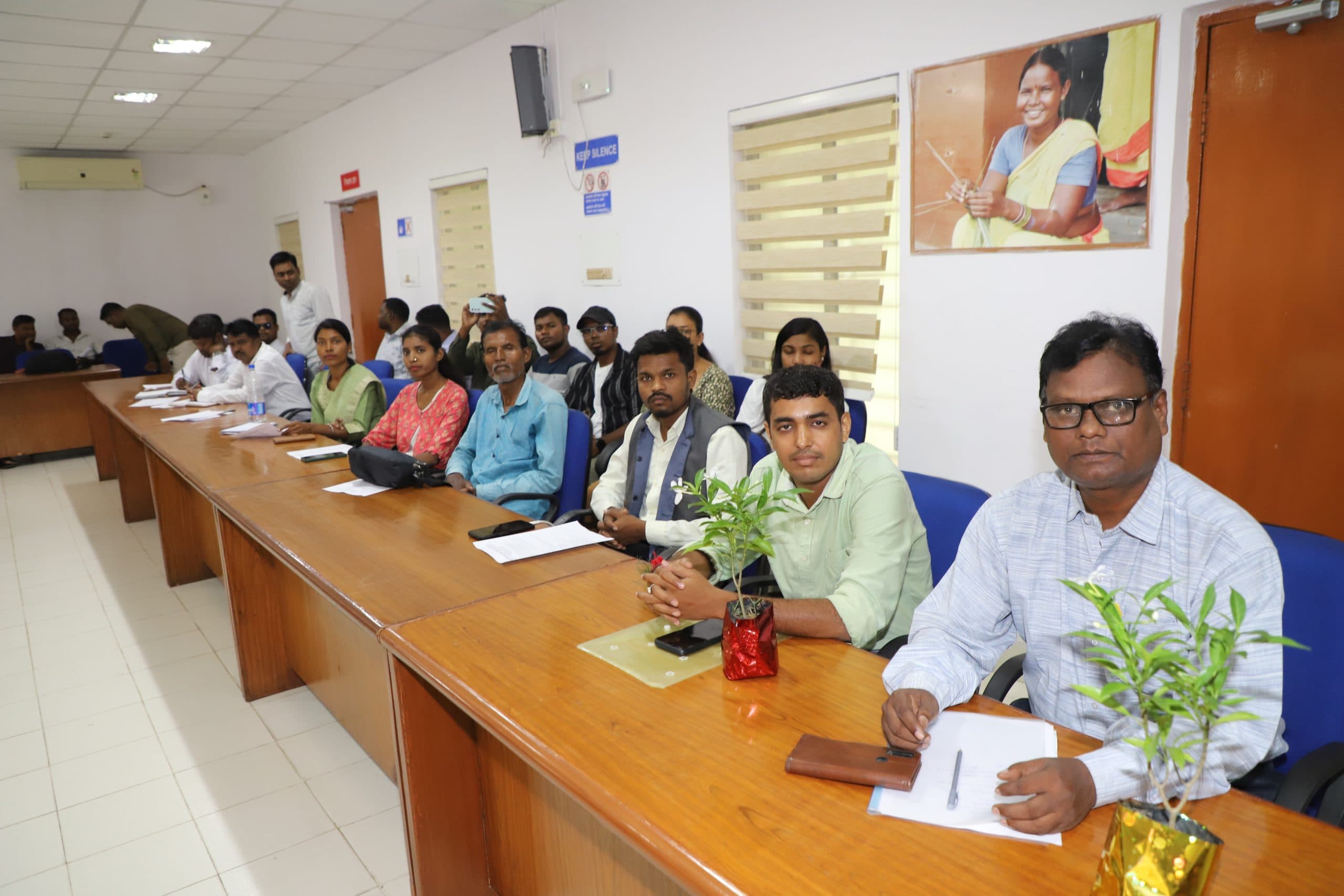 Jamshedpur news. सरकार की ओर से आयात-निर्यात का अनुकूल वातावरण नहीं : बसंत तिर्की