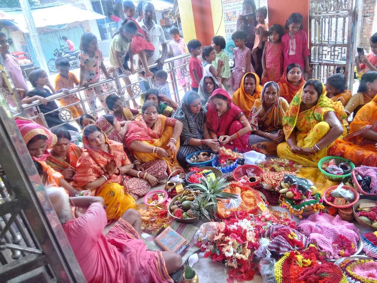 श्रीपुर बाजार दुर्गामंदिर में विपदा हरनी माता की हुई पूजा