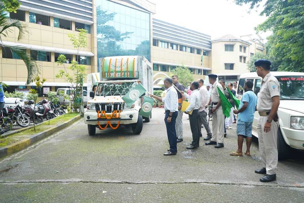 Jamshedpur news. प्रवासी श्रमिकों की सुरक्षा एवं कल्याण सुनिश्चित करना जिला प्रशासन की प्राथमिकता : उपायुक्त