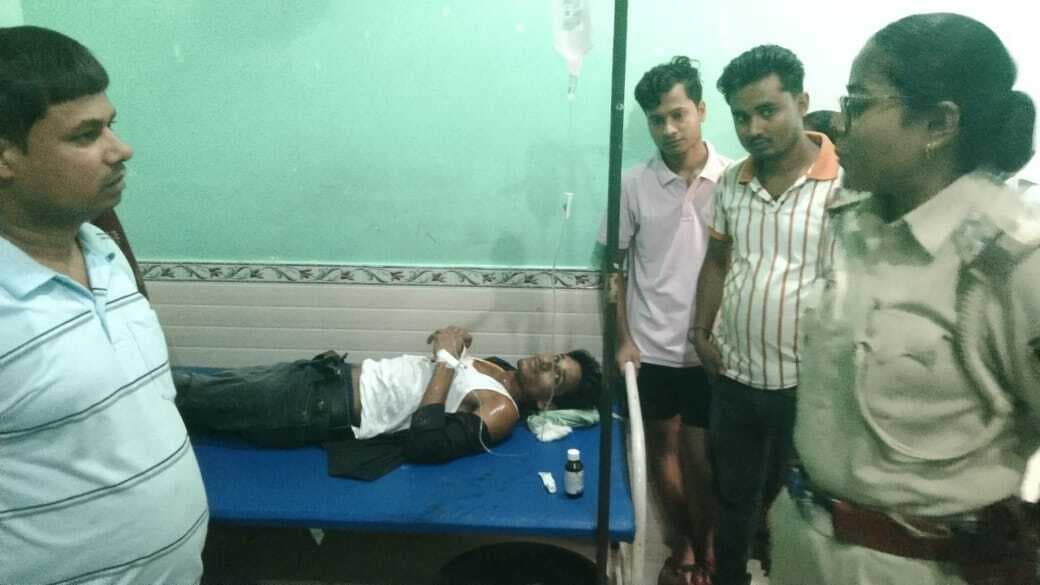 कचरा वाहन व बाइक की टक्कर में युवक घायल, चालक व कर्मी नशे की हालत में गिरफ्तार