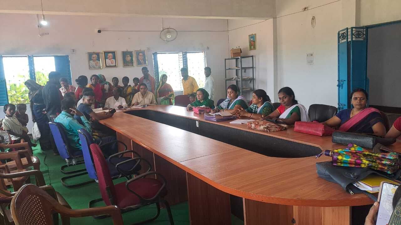 धरती आबा जनजातीय ग्राम उत्कर्ष अभियान योजना शिविर का हुआ आयोजन