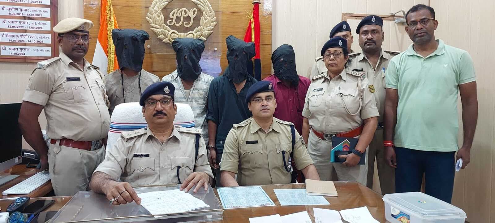 चोरी की बाइकों के साथ शेखपुरा जिला के टॉप टेन अपराधी समेत चार गिरफ्तार