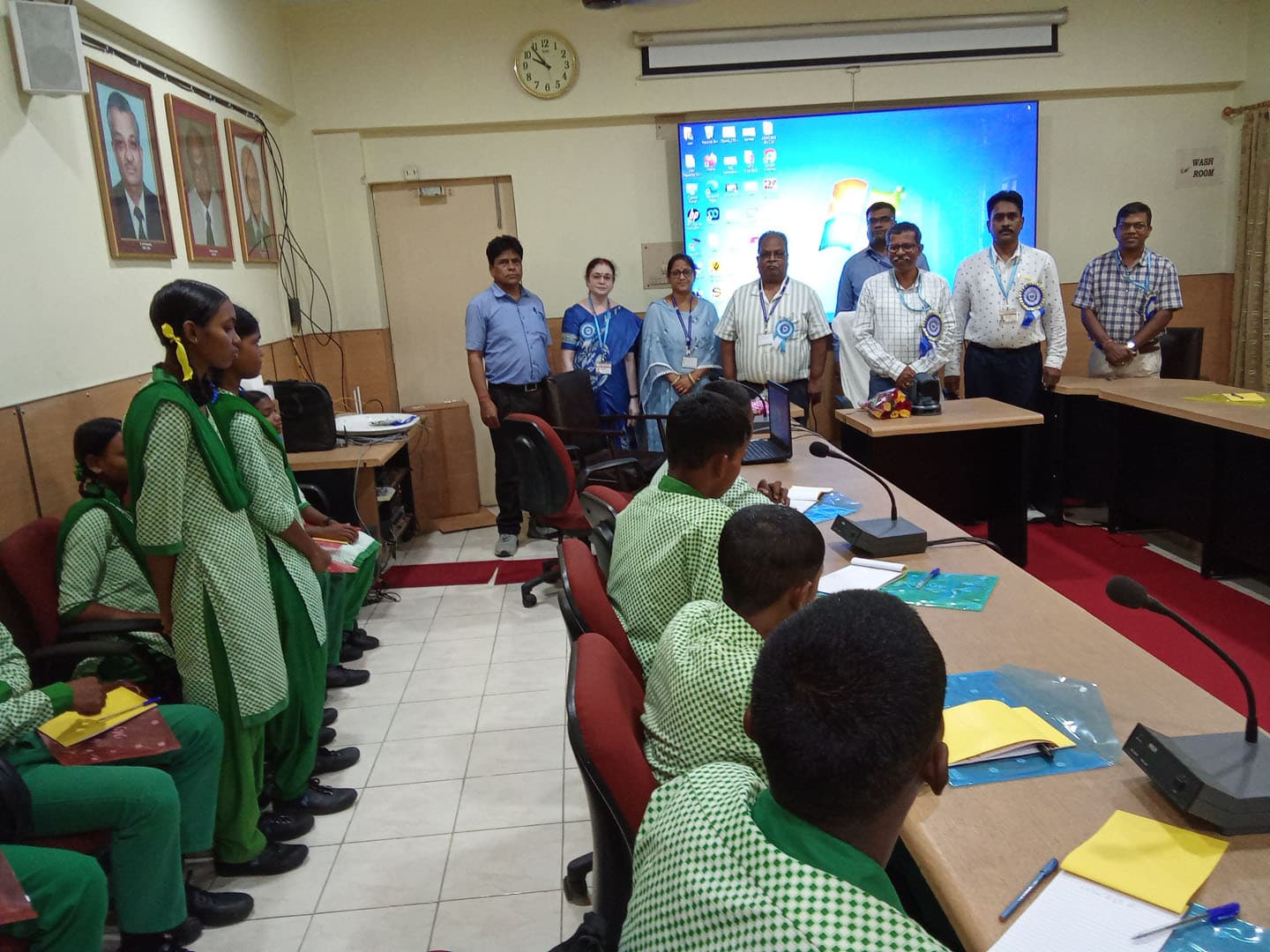 East Singhbhum News : यूसिल ऊर्जा उत्पादन में सहयोग कर देश की सेवा में तत्पर : उप महाप्रबंधक