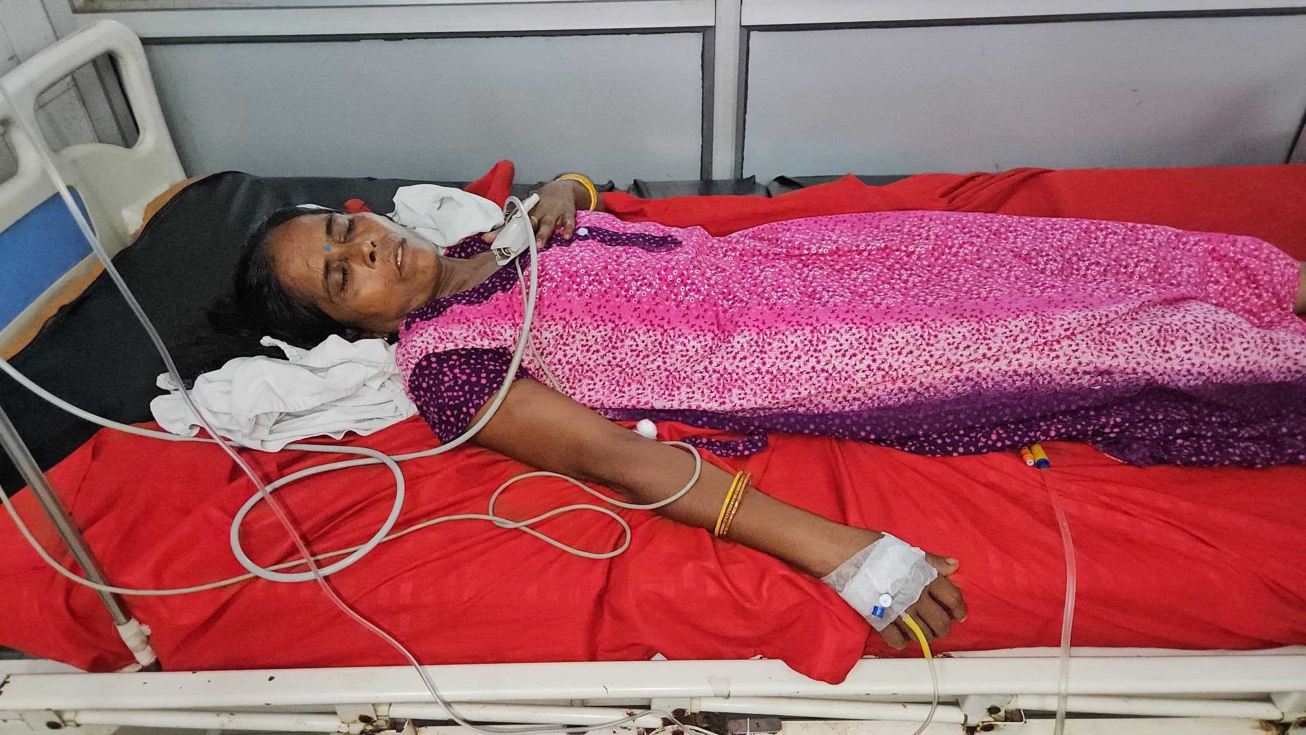 Giridih News: उधार का पैसा वापस मांगने गयी महिला को मारपीट कर किया घायल