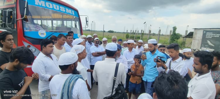 वक्फ बचाओं, दस्तूर बजाओ धरना के लिए जन सुराज के कार्यकर्ता पटना रवाना