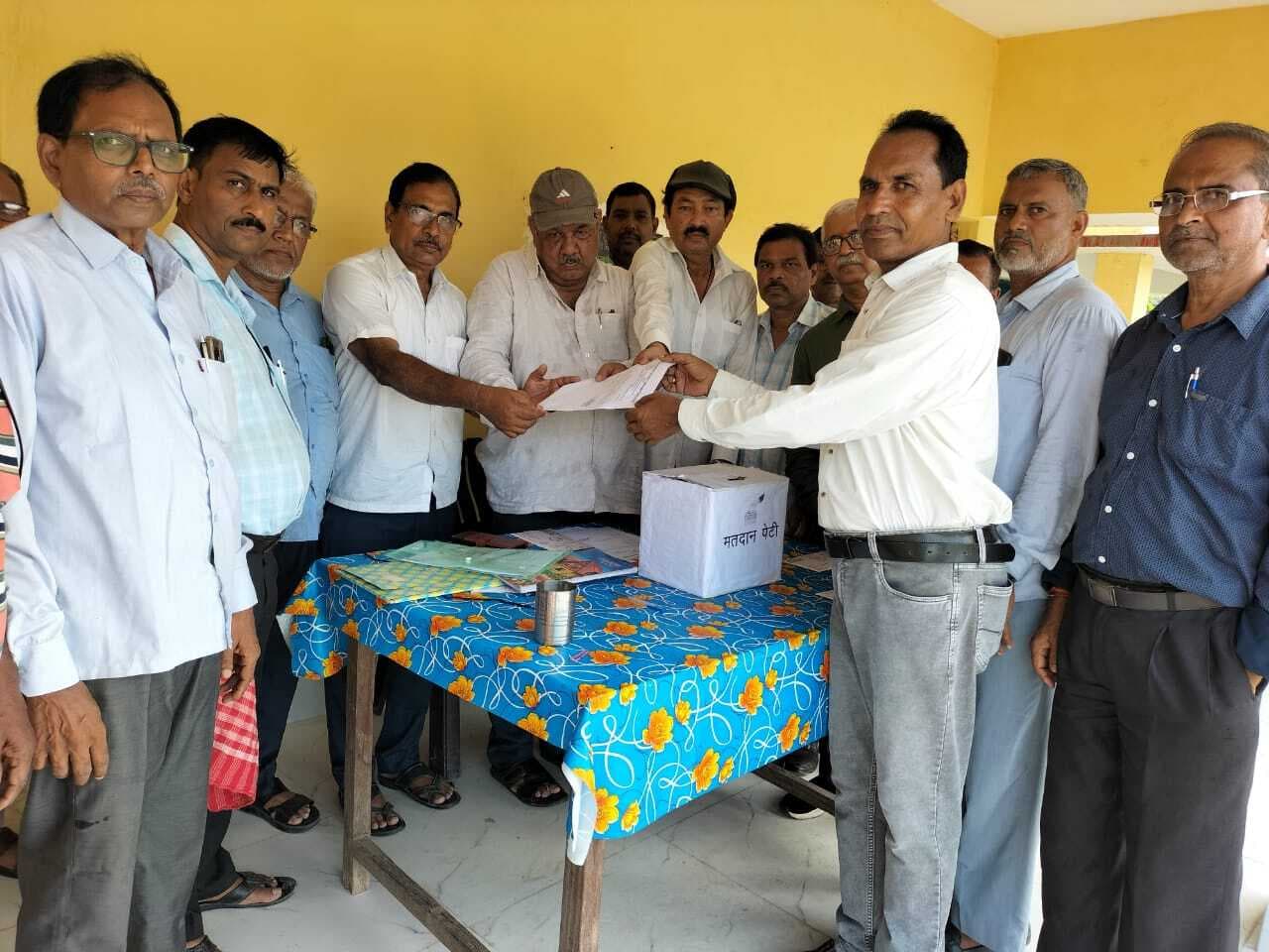 गोपाल कृष्ण बने मनिहारी काॅलेज के शिक्षक प्रतिनिधि