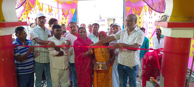 दो दिवसीय बाबा दीनाभद्री मेले में झूले आकर्षण का केंद्र