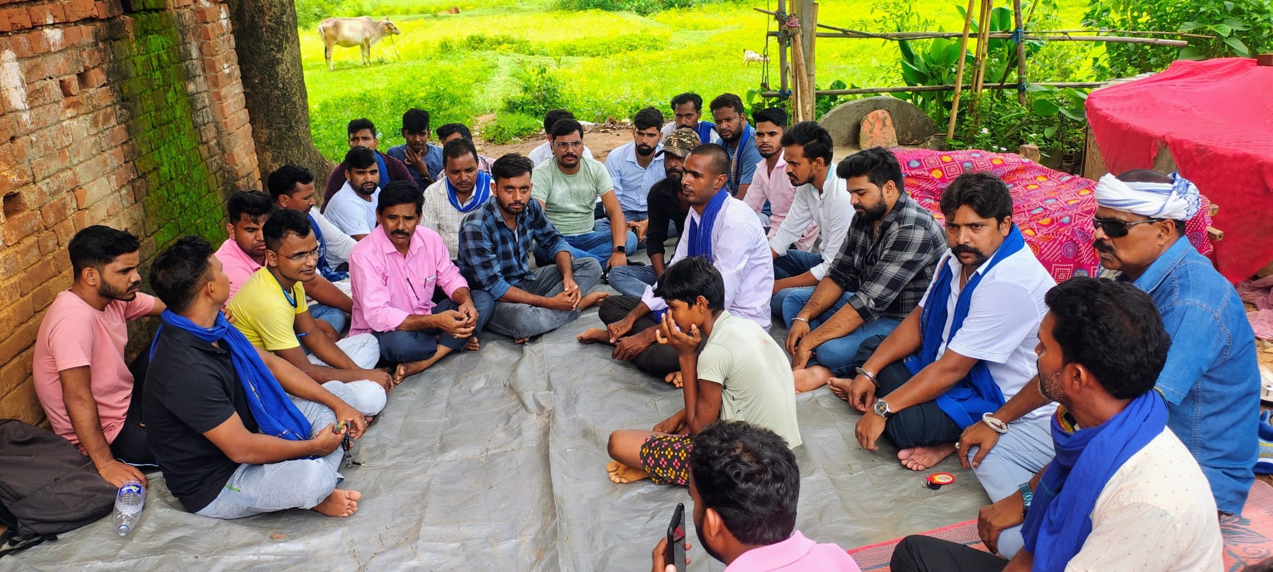 दलित बच्चे से दुर्व्यवहार मामले में कार्रवाई की मांग