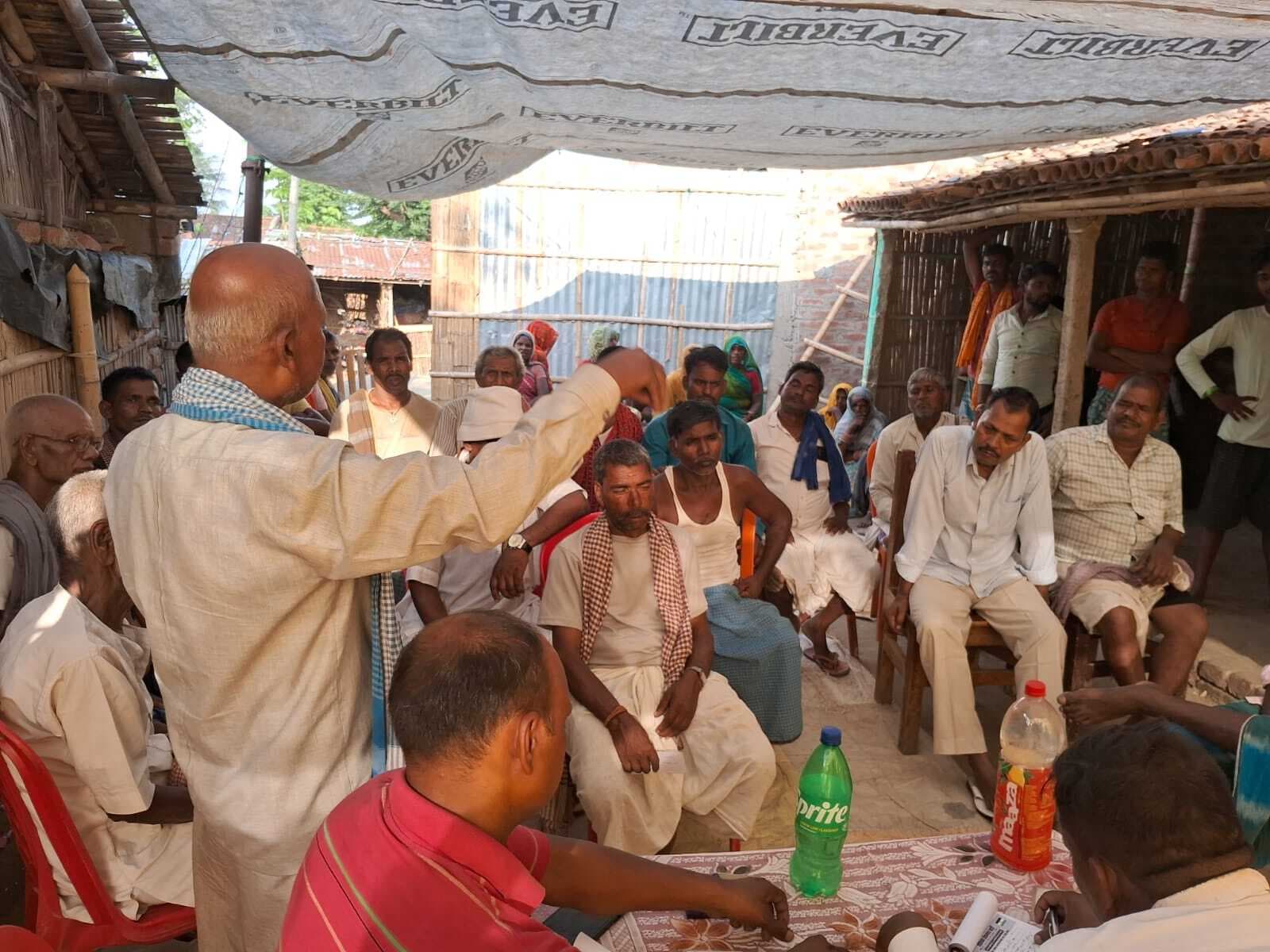 पान तांती समाज की हुई बैठक, संगठन की मजबूती व विस्तार पर चर्चा