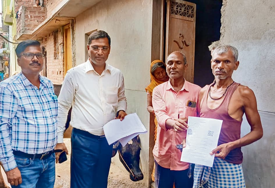 Gaya News : लोकतंत्र की नींव है निर्वाचक सूची की शुद्धता : डीएम