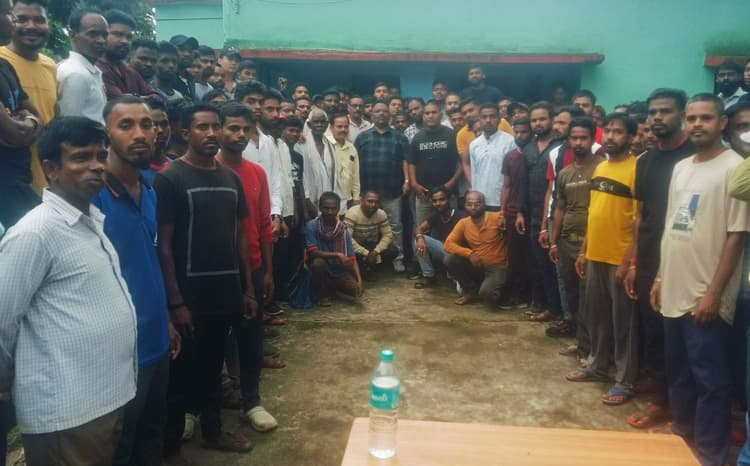 Bokaro News : विस्थापितों को रोजगार देने की मांग