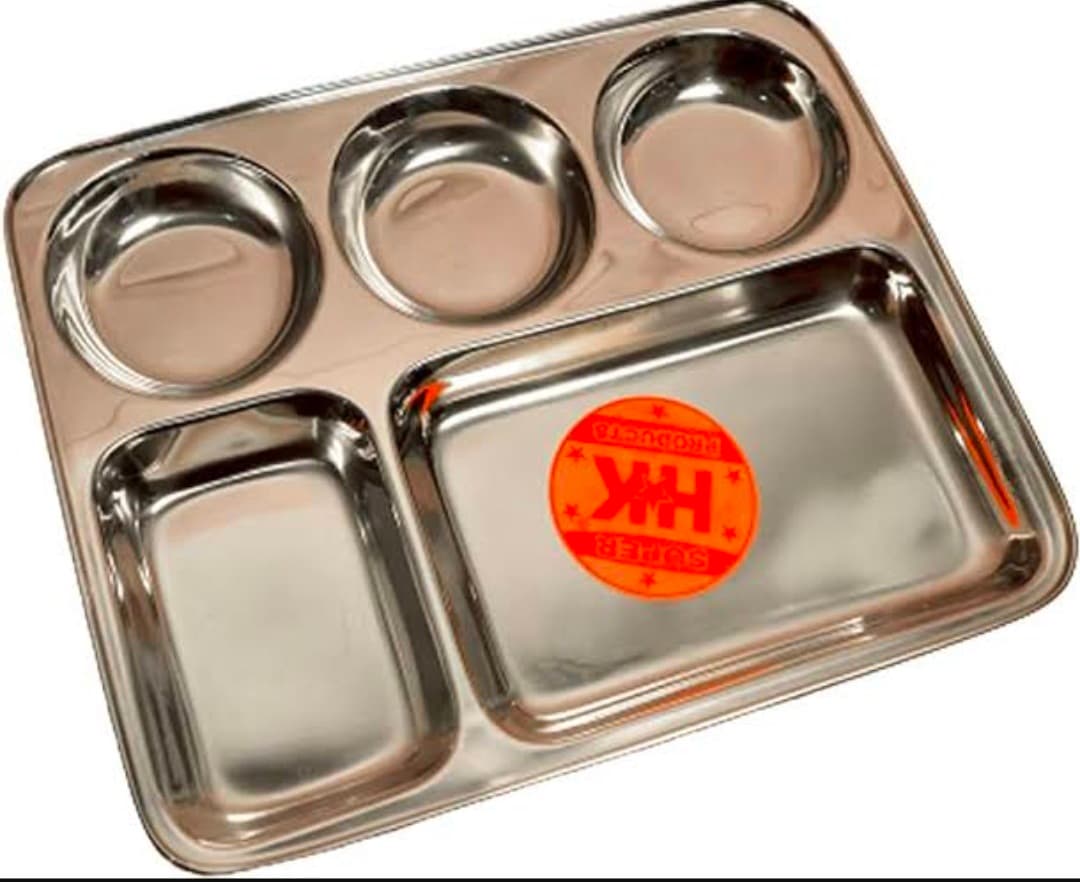 Motihari : आंगनबाड़ी केंद्रों पर बच्चों को मिलेगा थाली में भोजन, विभाग ने शुरू की तैयारी