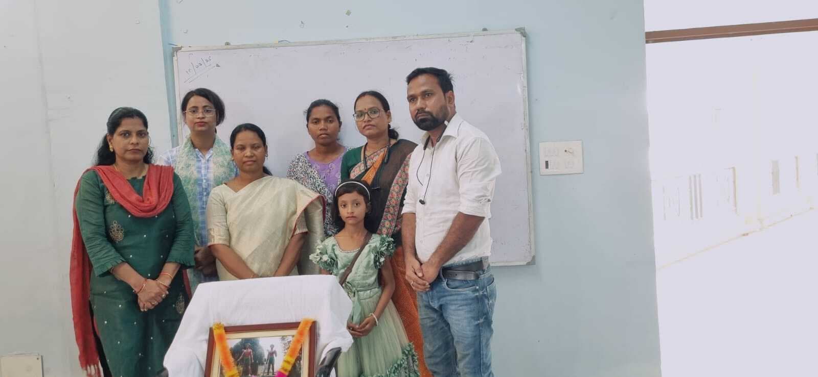 शिक्षण संस्थानों ने सिदो-कान्हू के बलिदान को किया याद